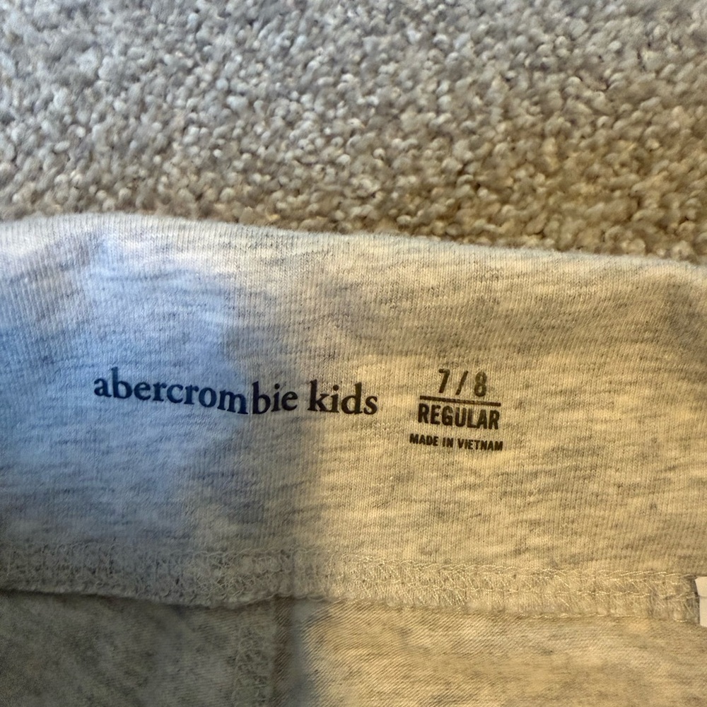 abercrombie kids Light Gray Flare Leggings - Picture 2 of 2
